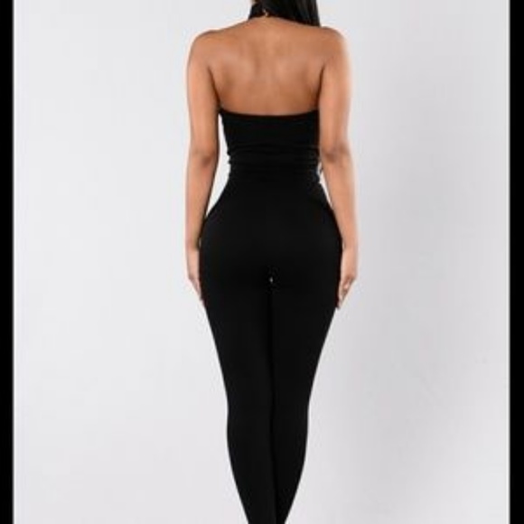 Fashion Nova Jumpsuit Black - Picture 2 of 3